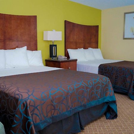 Sullivan Trail Inn & Suites Pocono Lake Exterior photo
